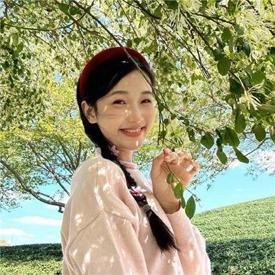 沙漠中的玫瑰